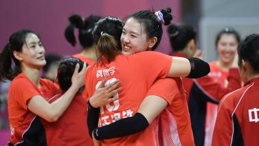 利物浦头号球星萨拉赫与主教练关系破裂，球队会如何处理这两人？