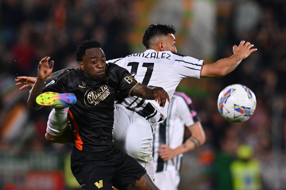 剑南春｜国米2-0客胜比萨，劳塔罗梅开二度，巴雷拉送助攻