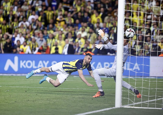 DO：拉松吸引了拜仁等俱乐部的关注，但冬窗不太可能离队