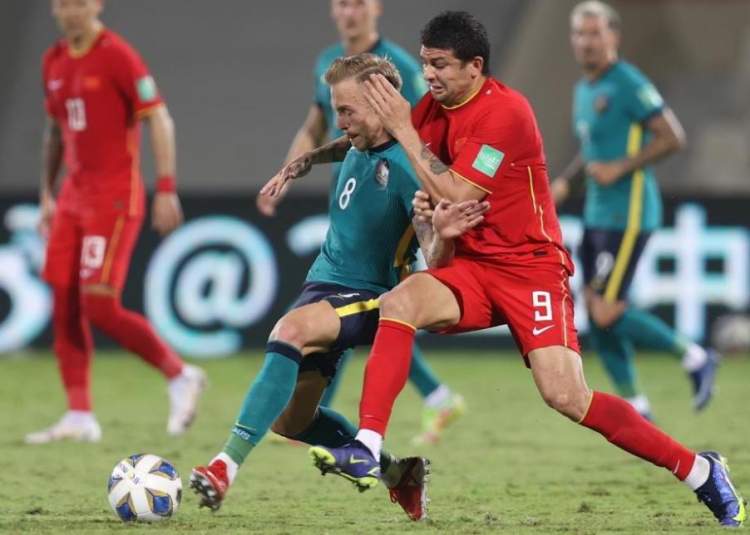 米体：罗马希望租借+买断齐尔克泽，买断费将不低于3500万欧