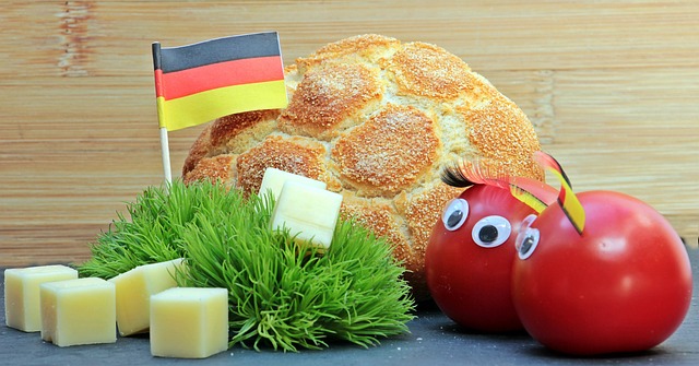 吸引了来自 吸引了来自